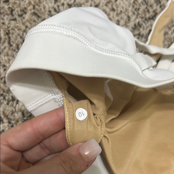 Women's White Crisscross Sports Bra - Picture 2 of 4